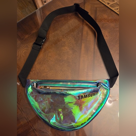 Samsung Iridescent Fanny Pack - Picture 1 of 6